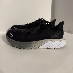 Hoka One One Arahi 6 Womens 7B Shoes Running Walking Black 1123195